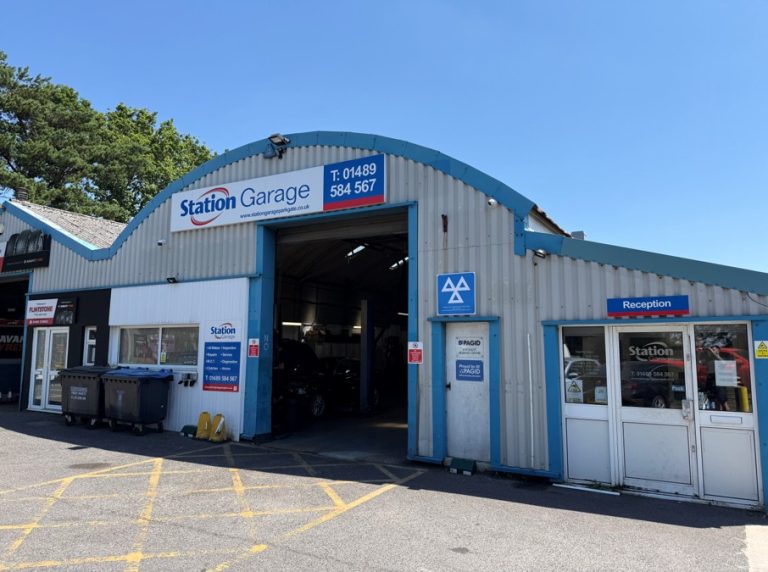 Car Servicing, Repairs & MOT at [garagename] in [locationfocus]